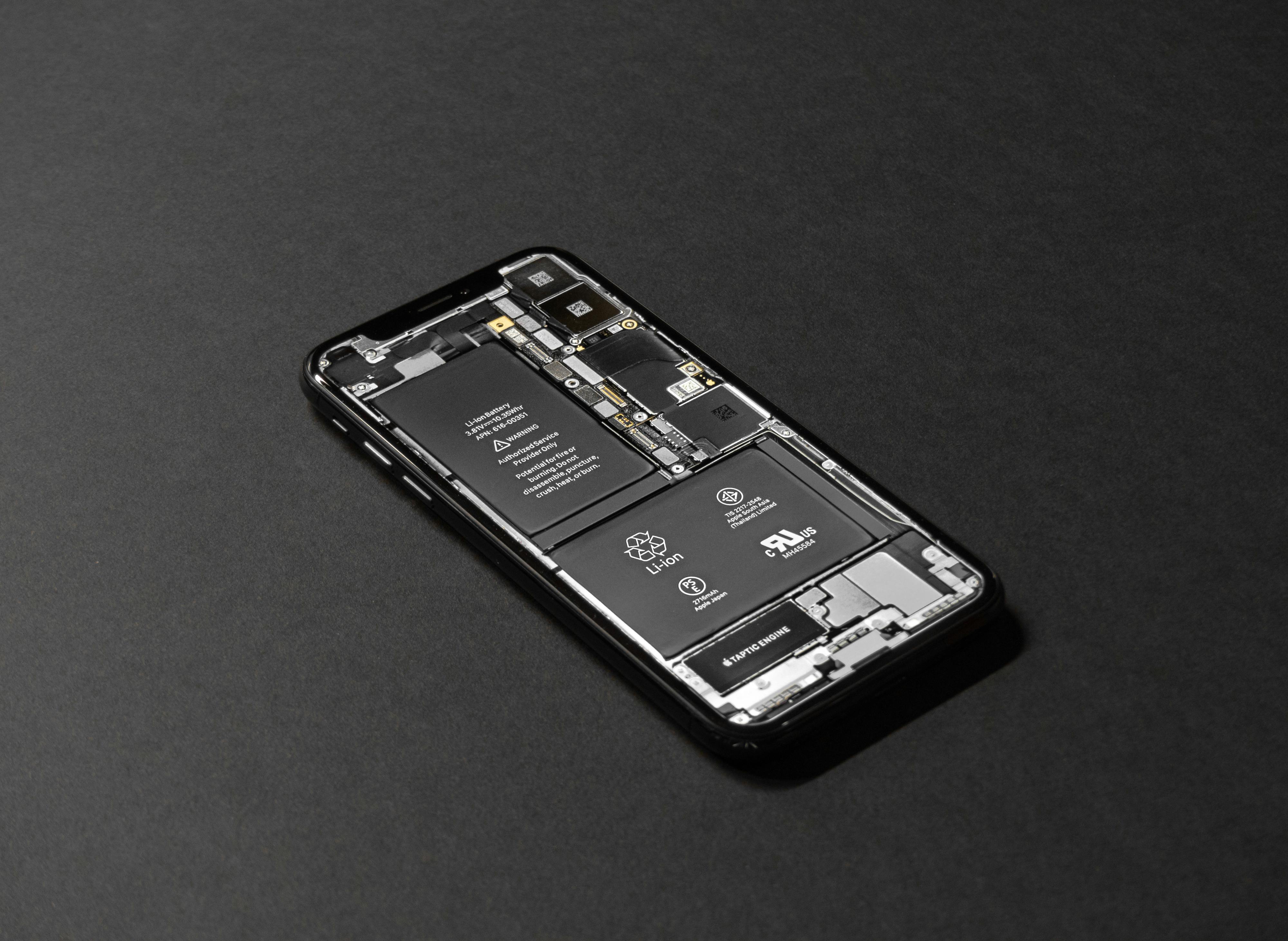 Batterie amovible obligatoire dès 2027 : la loi européenne qui va changer votre rapport à votre smartphone