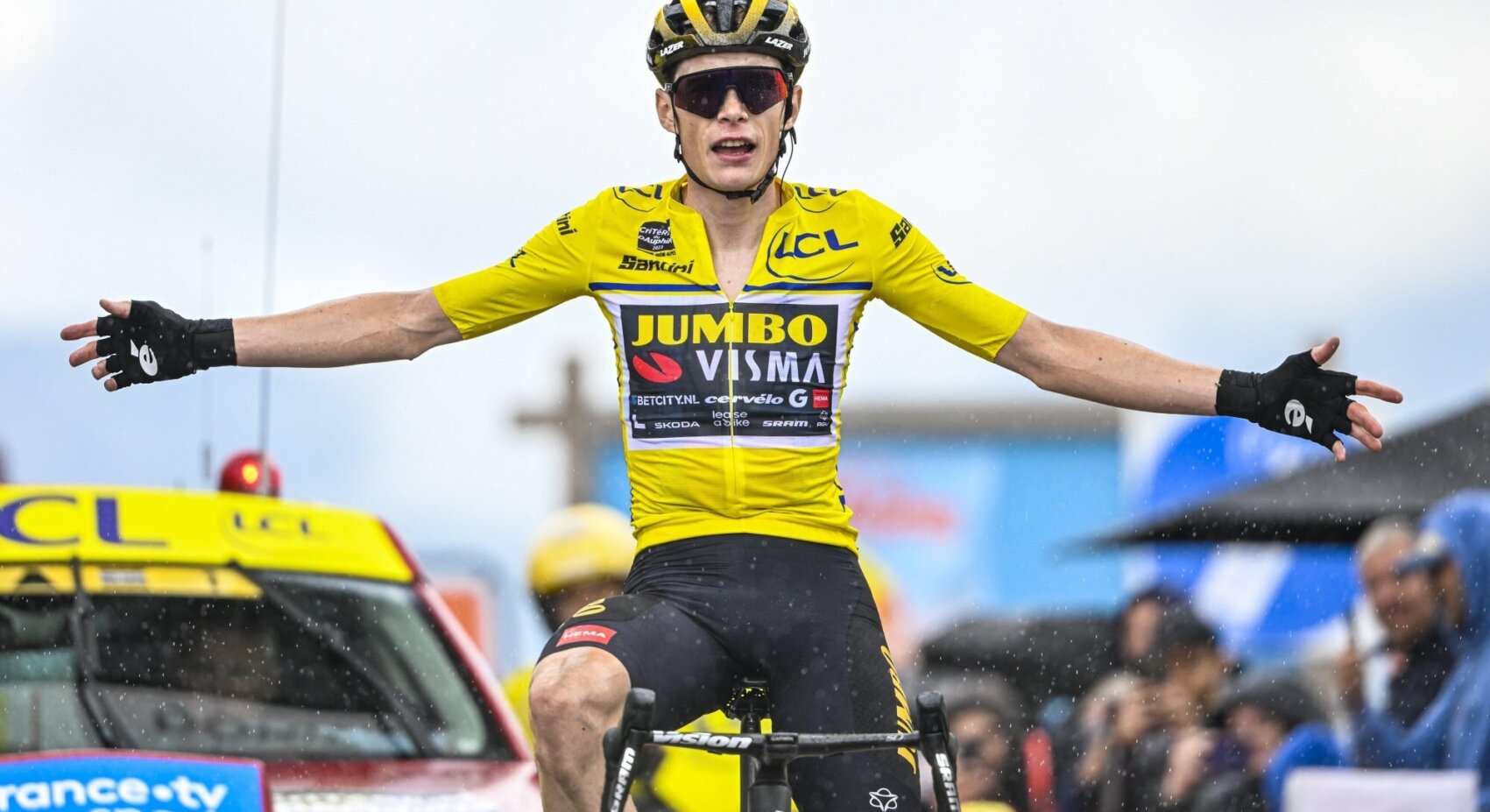 Vuelta 2025 Jonas Vingegaard y sera !