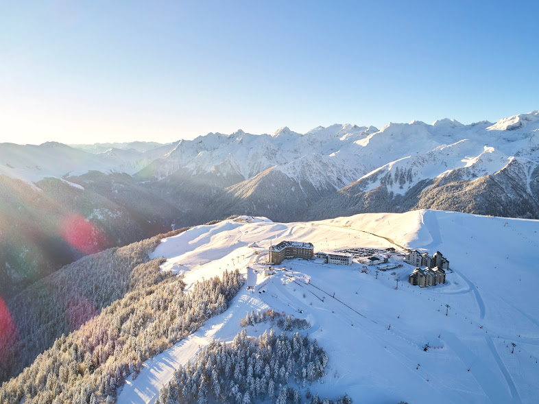 Webcam Superbagnères en direct : la station de ski, la neige et la météo en temps réel